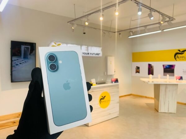 iPhone 16